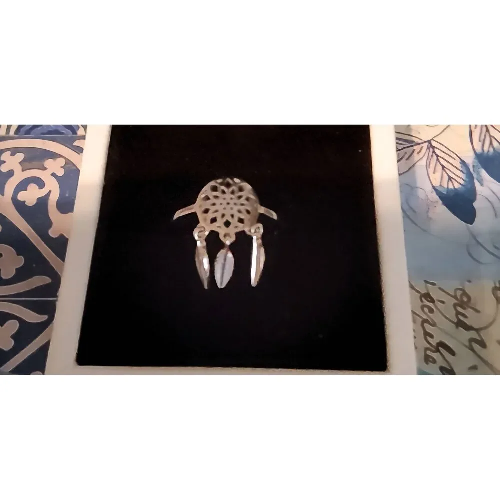 Pretty 925 Sterling Silver Dreamcatcher Ring w/Feather Dangles Sz 9